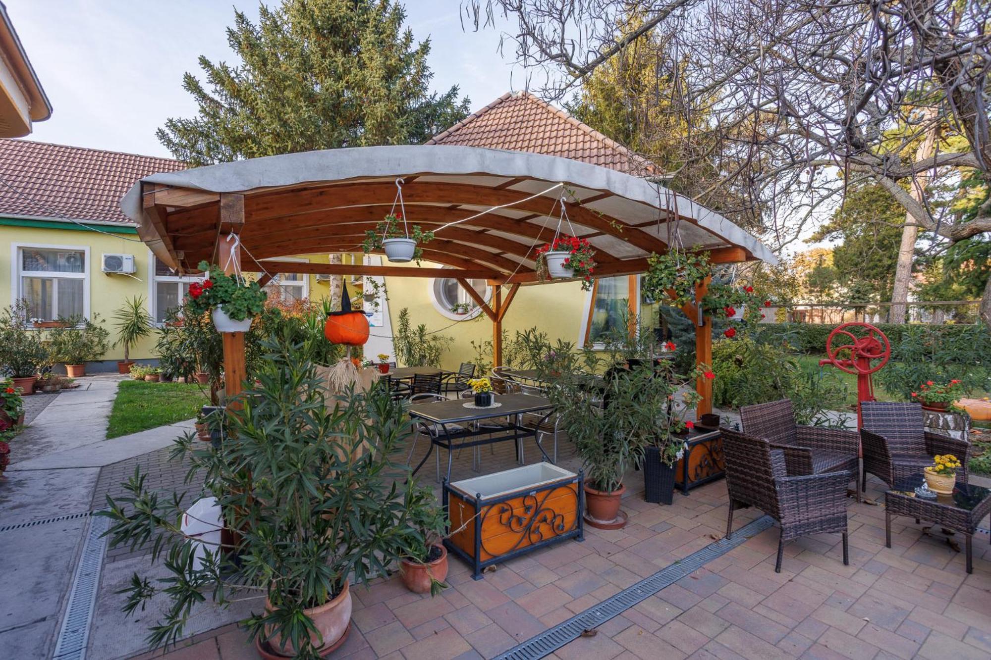 Harang Panzio Bed & Breakfast Gyomaendrod Exterior photo